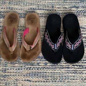 2 Pairs Reef Flip Flops